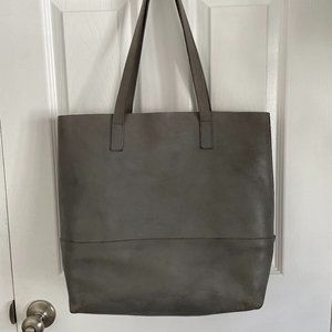 Able Mayume Classic Tote in Gray